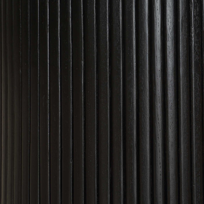 Hersch - Round Dining Table - Black