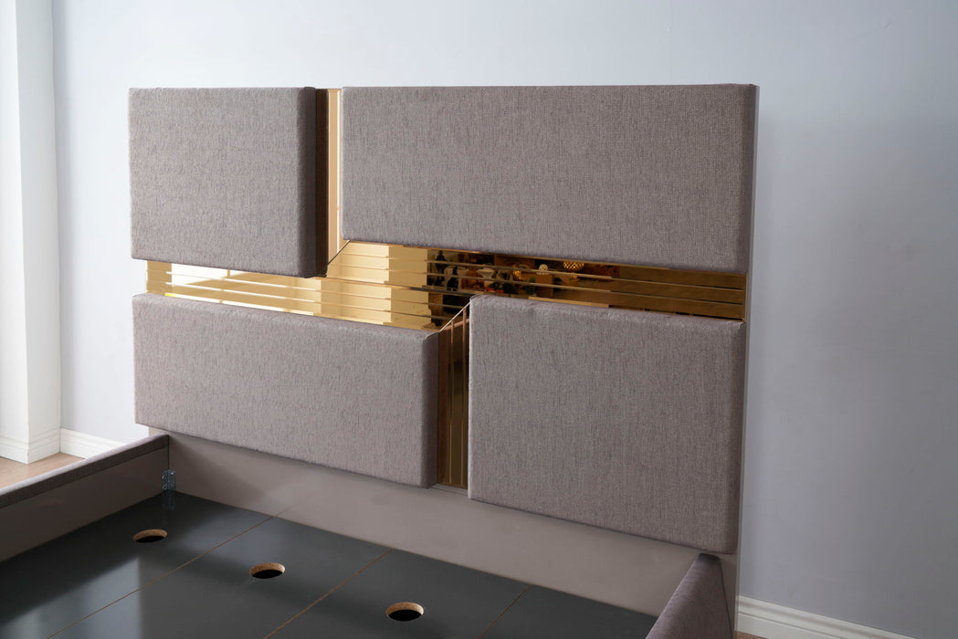 Lorenzo - Tufted Upholstered Bed
