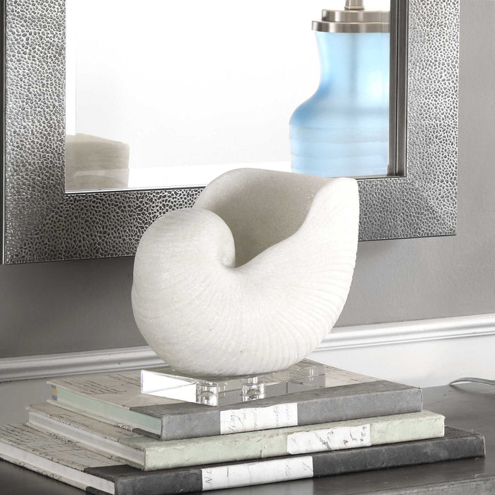 Nautilus Shell - Sculpture - White