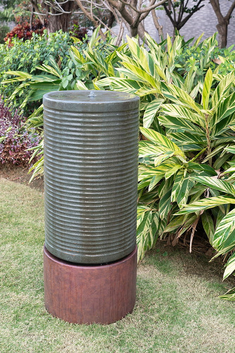 Large Modern Cylinder Ribbed Tower Water Fountain, Contemporary Outdoor Bird Bath