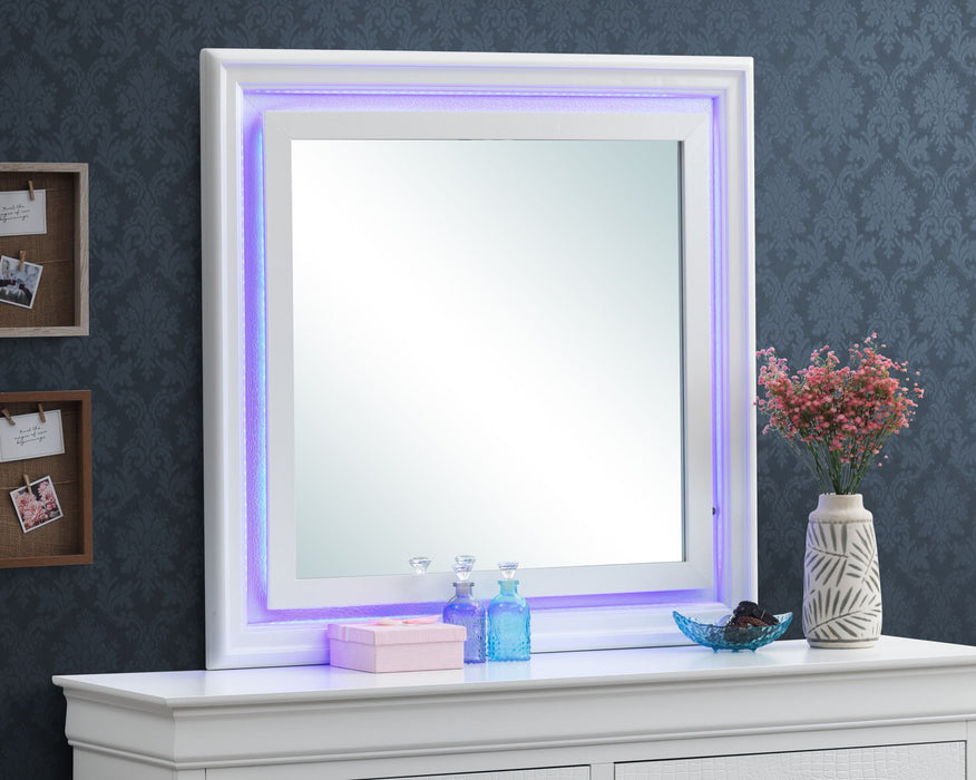 Elegant Transitional LED Mirror