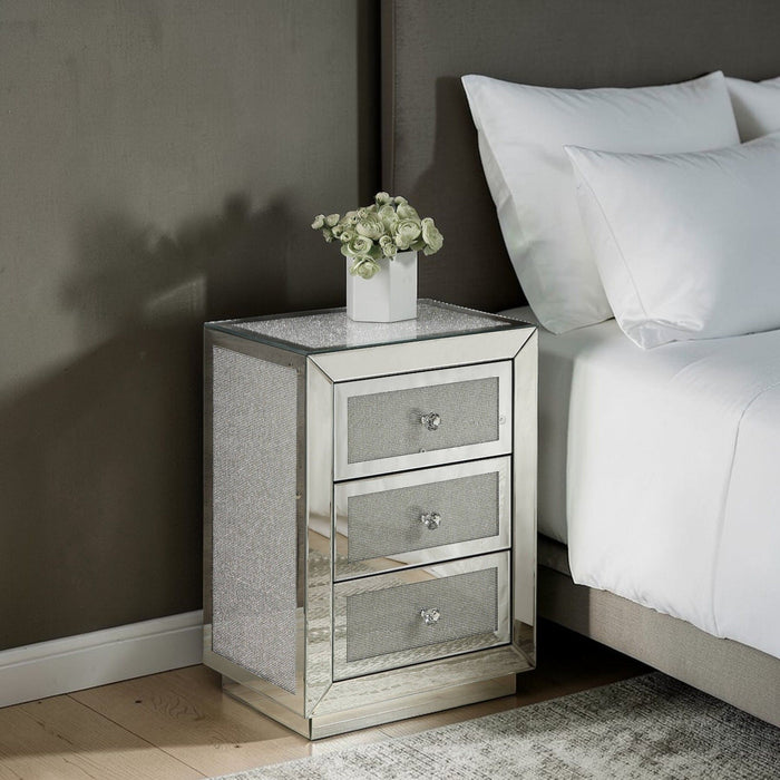 Noralie - Accent Table - Silver / Mirror