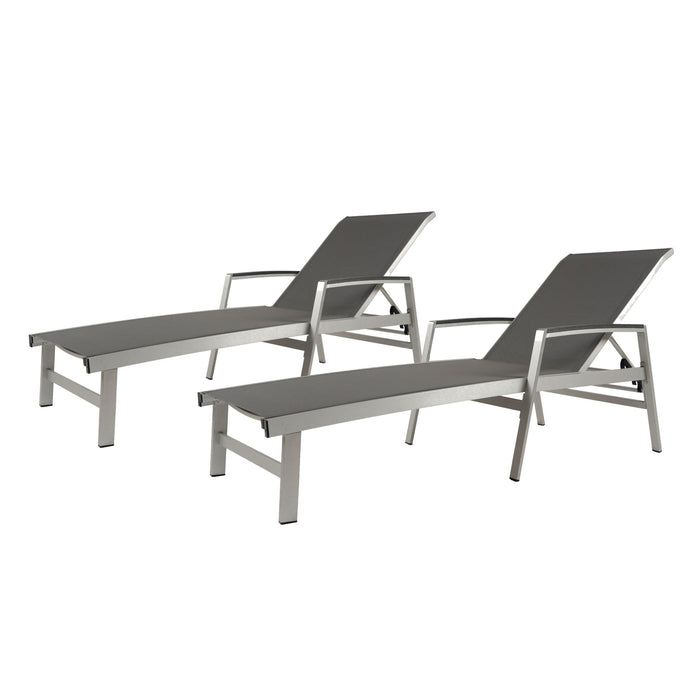Oaxton - Chaise Lounge