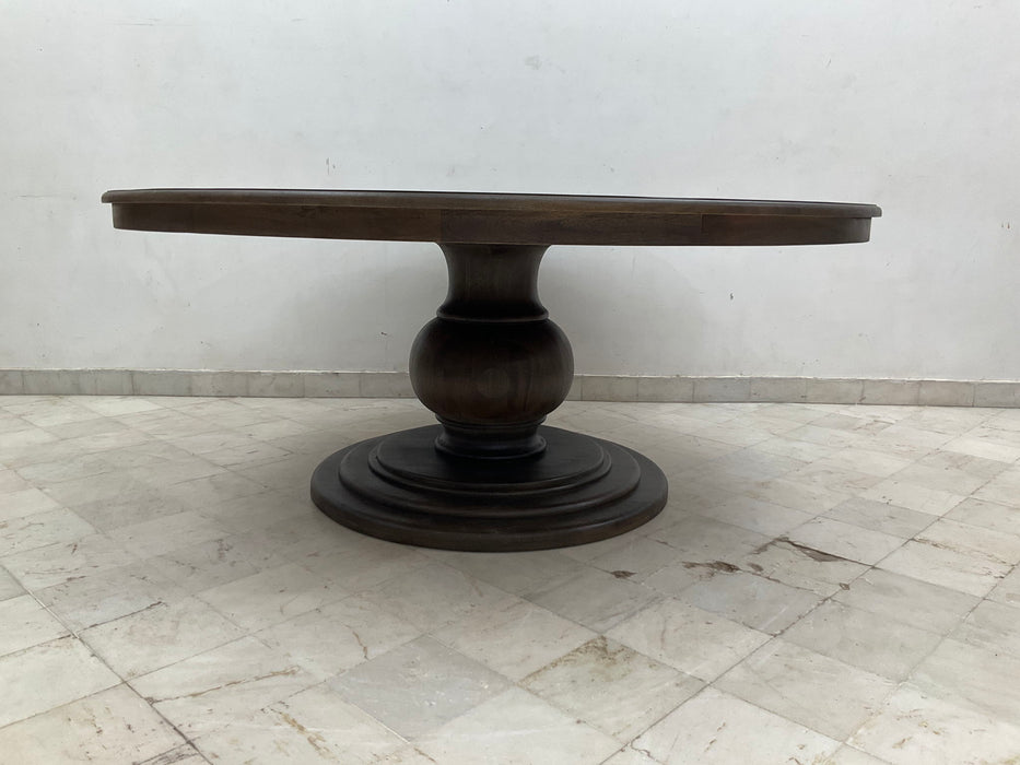 Brookside - Round Dining Table