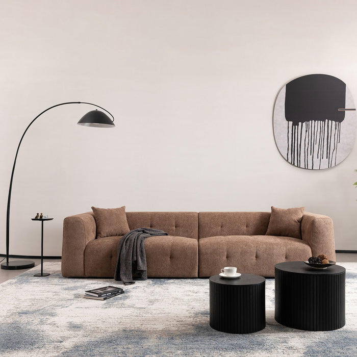 Stylish Sofa With Square Design And Thick Handrailing For Living Room