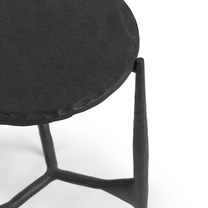 Luka - Round Table