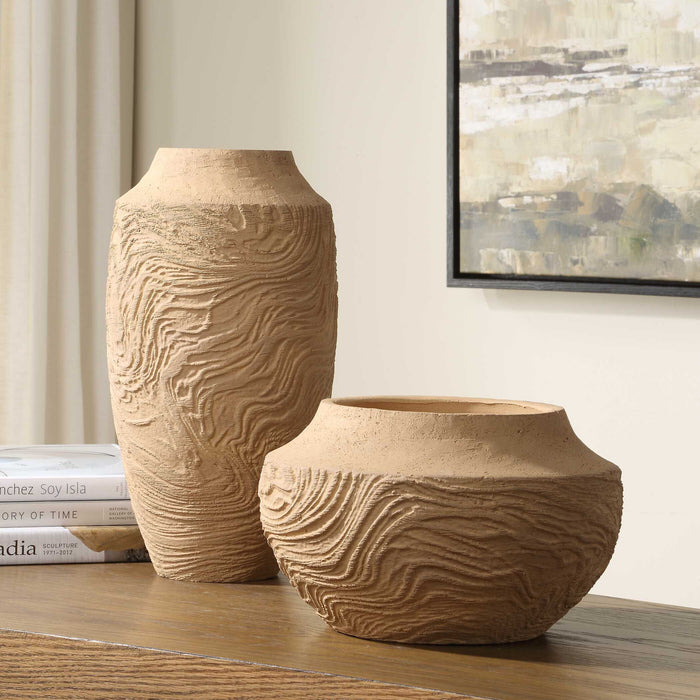 Sandstone Flow - Large Terracotta Vase - Light Brown