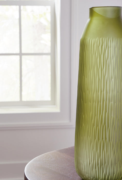 Ashley Express - Scottyard Vase