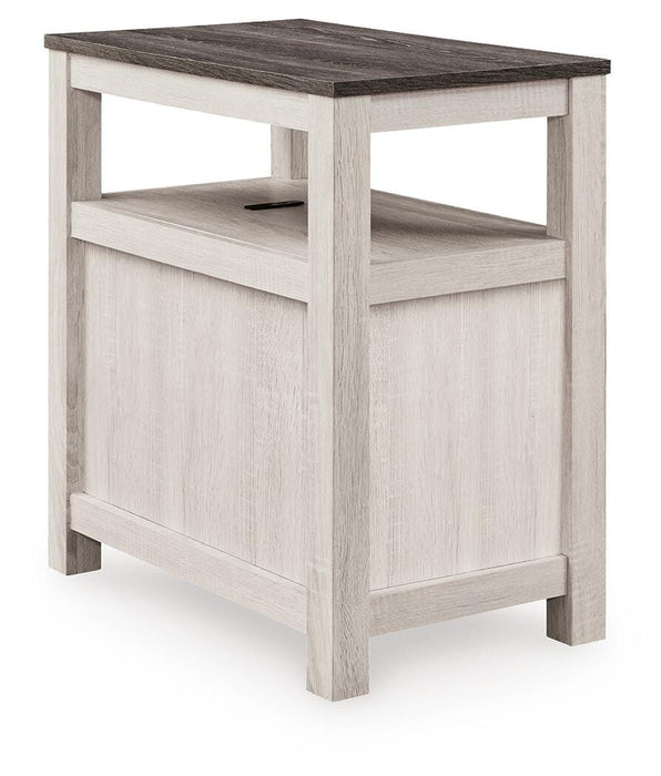 Ashley Express - Fendenmore Chair Side End Table