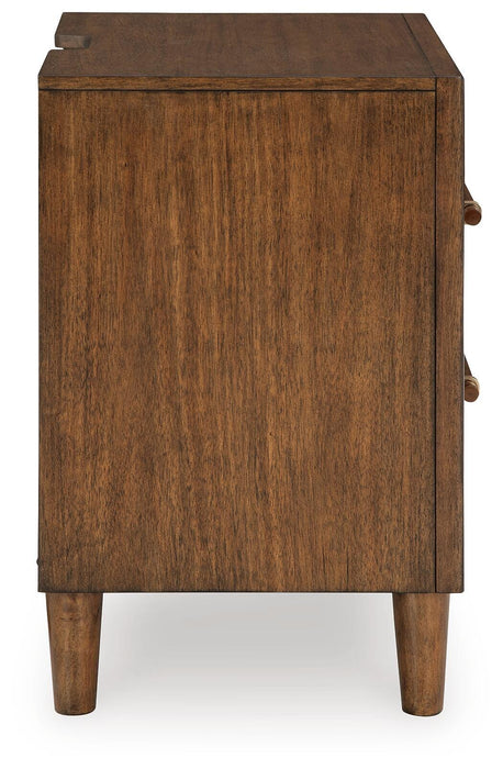 Lyncott King Upholstered Bed, Dresser, Mirror, Chest and Nightstand