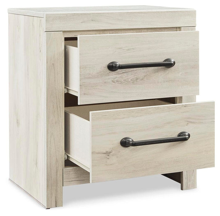 Cambeck Twin Panel Bed with Mirrored Dresser and Nightstand