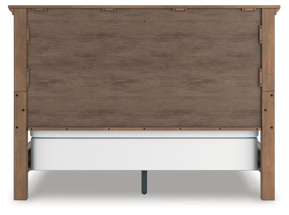 Feddinger California King Panel Bed with Mirrored Dresser
