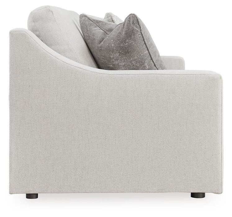Maitelynn Sofa