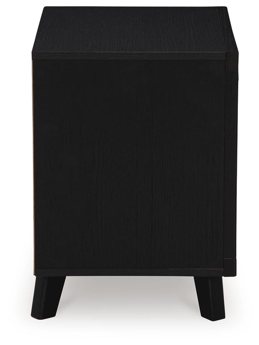 Danziar Queen Panel Headboard, Dresser, Mirror and Nightstand