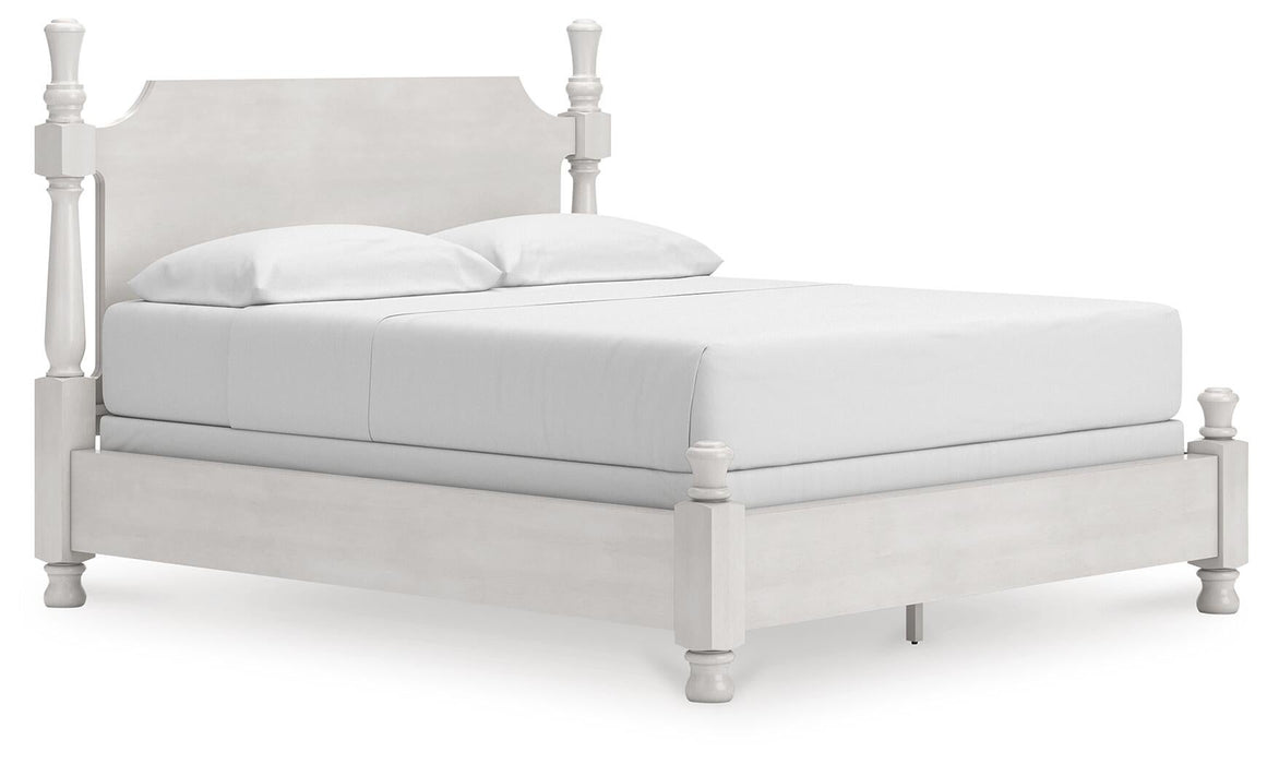 Chadworth California King Poster Bed, Dresser and Mirror